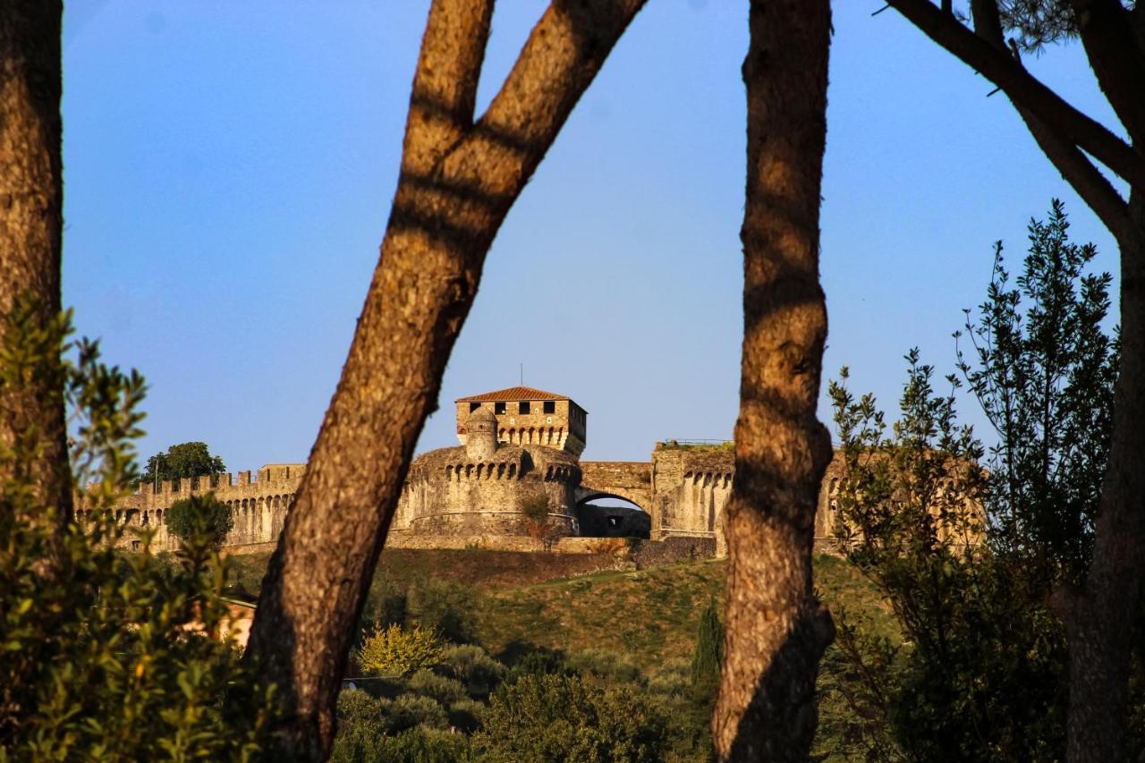 A casa di Leda Sarzana Exterior foto