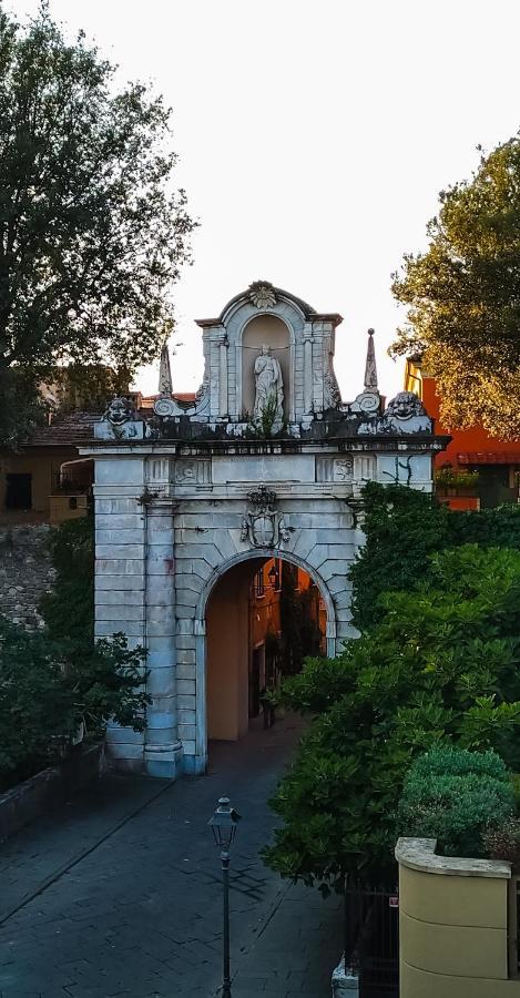 A casa di Leda Sarzana Exterior foto